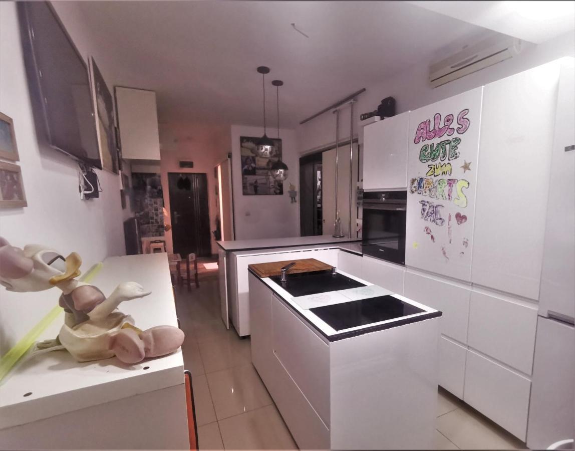 Ferienwohnung Sophia Maria Apartament Saturn Mangalia Exterior foto